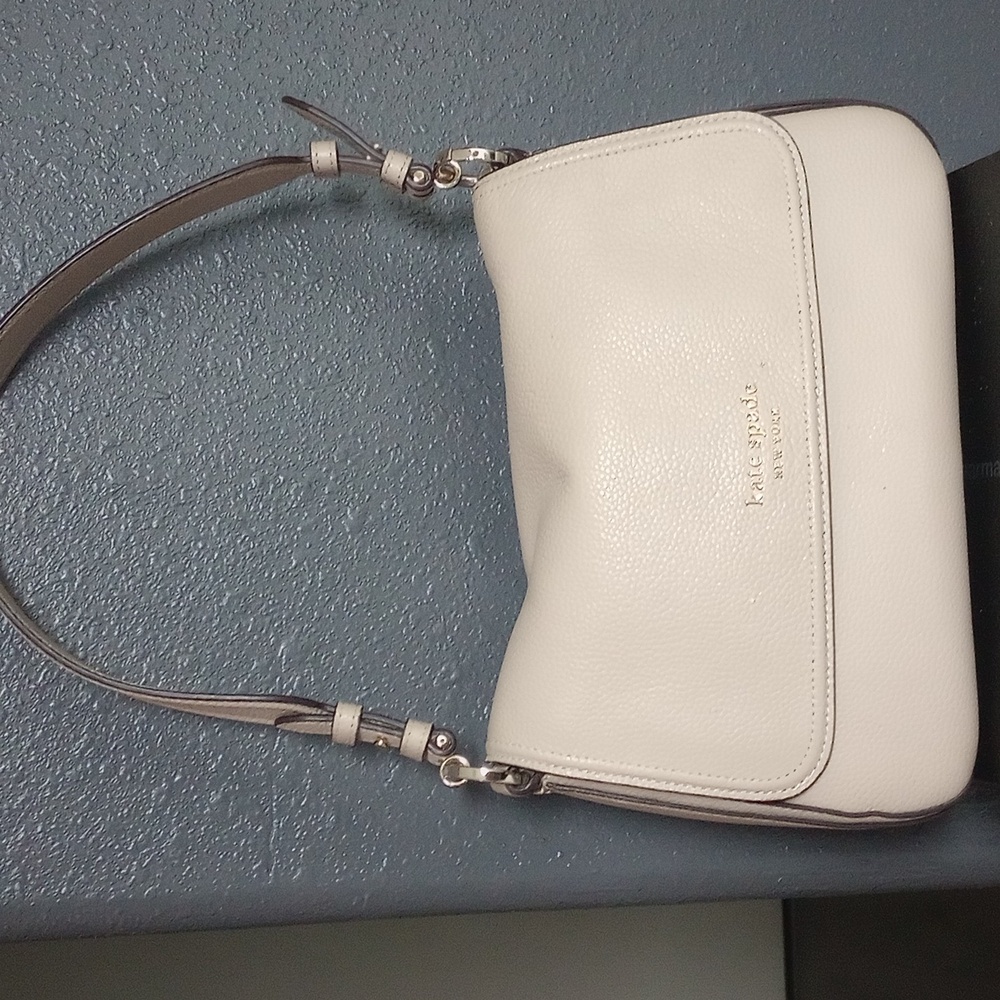 KATE SPADE Hudson Medium Flap Pebbled Soft Leather Shoulder Bag (15% 2 items)